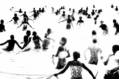 Madagascar 2018, women and sea