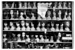 shop window's mannequins, paris 2020