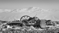 The vastness in front of the landfill